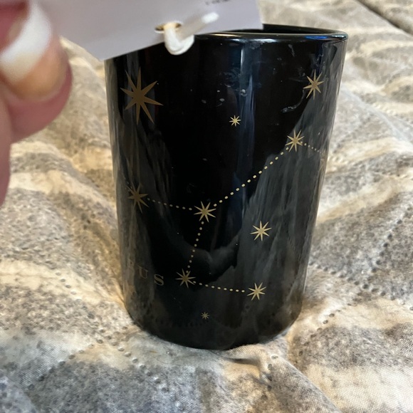 NWT Bloom and Prosper Taurus Zodiac Candle - Picture 5 of 9